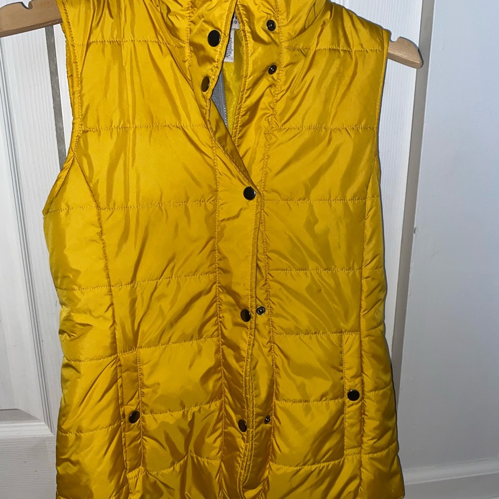 Arizona Jean Company Yellow Quilted Snap-Front Vest